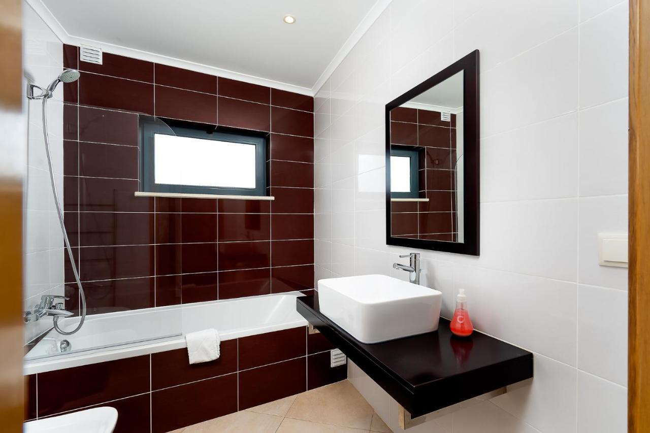 Alvorferias Premium Apartment Exterior photo
